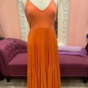 Super cute TShirt top dress with pleated chiffon skirt.